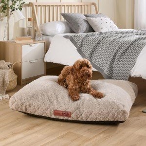 Cozy Sherpa Dog Bed - Washable & Calming