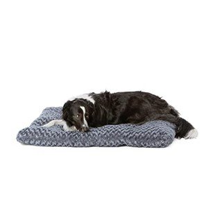 Large Machine Washable Pet Bed in Grey Swirl