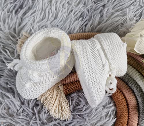 Royal Icon Baby Booties - Knitted Bow Newborn Boots