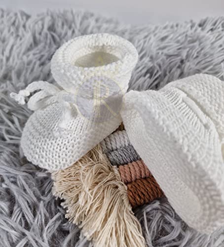 Royal Icon Baby Booties - Knitted Bow Newborn Boots