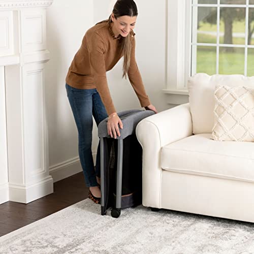 Graco FoldLite Travel Cot - Compact and Stylish