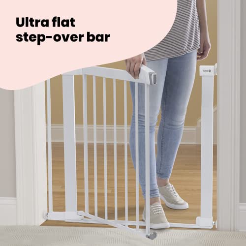 Flat Step Stair Gate for Baby, Metal, White