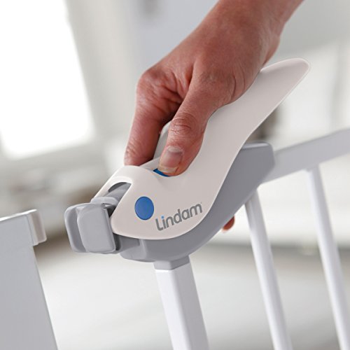Munchkin Lindam Stair Gate: Deluxe Safety for Babies