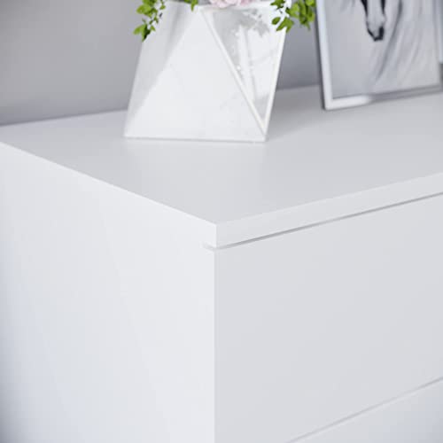 White 4-Drawer Chest: Metal Handles, Anti-Bowing Support