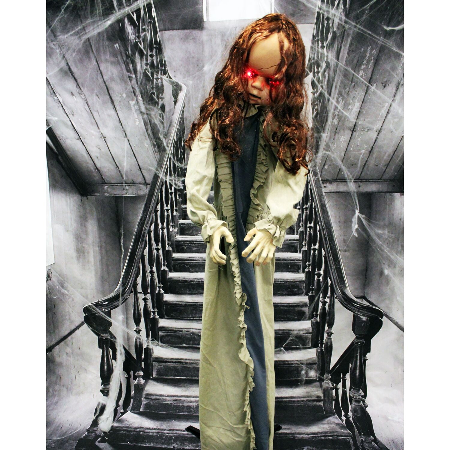 Zombie Animatronic Halloween Decoration - Indoor/Outdoor