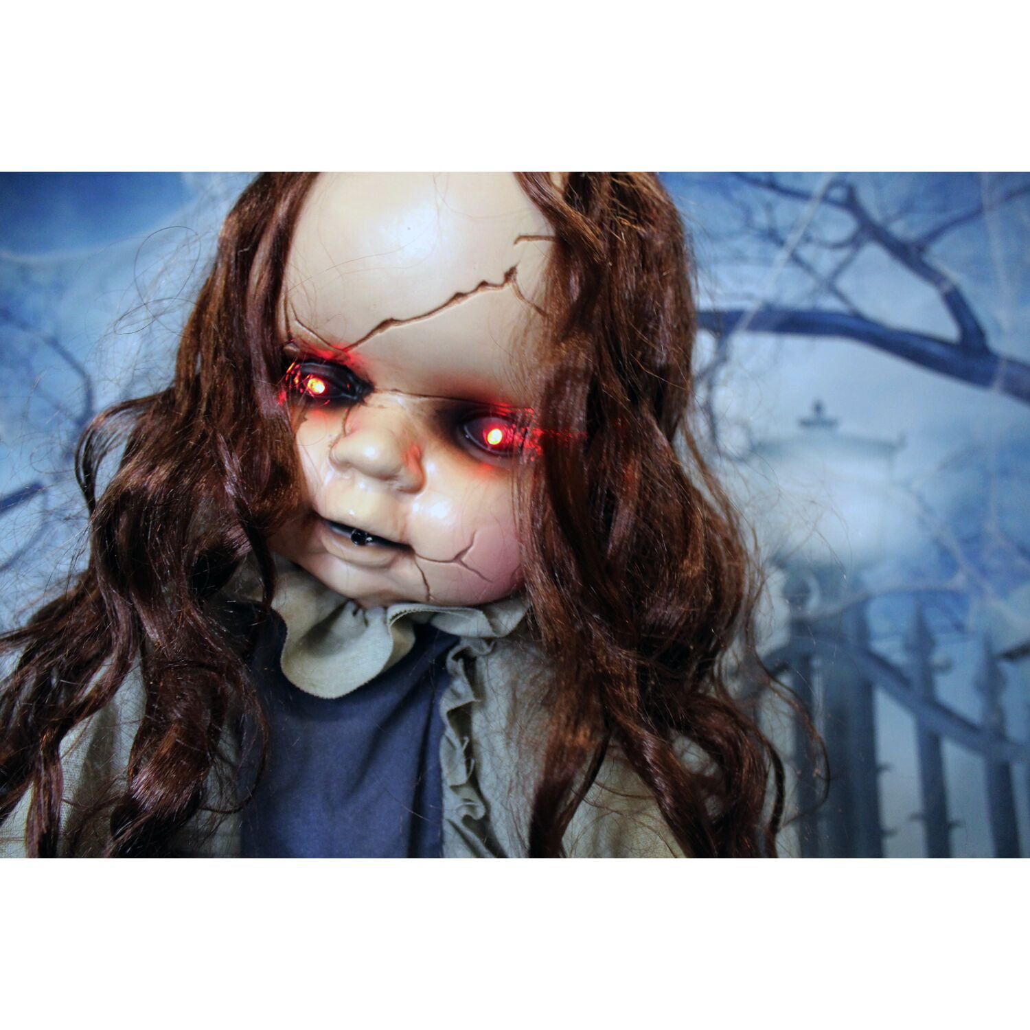 Zombie Animatronic Halloween Decoration - Indoor/Outdoor
