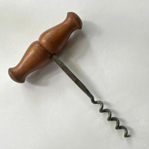 Retro Wood Handle Corkscrew Wine Opener