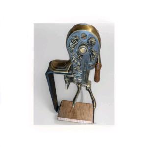 Roger Estate Brass Tabletop Wine Bottle Opener