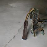 Roger Estate Brass Tabletop Wine Bottle Opener