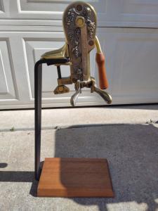 Rogar Corkmaster Wine Opener with Grape Detail