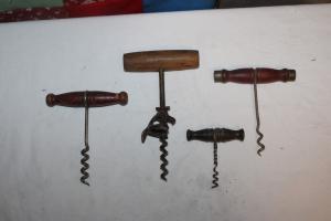 Set of 4 Vintage Corkscrews for Wine Lovers