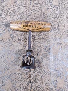 Vintage Wooden Corkscrew Wine Opener by Richelieu
