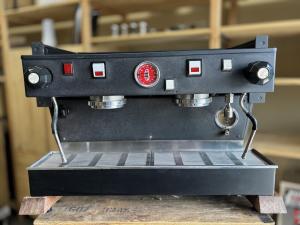 La Marzocco Linea EE/PB 2 Group Espresso Machine