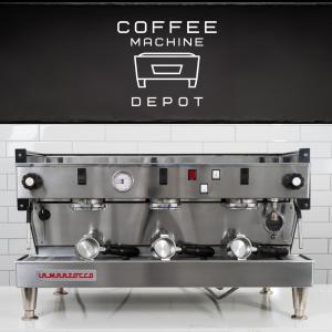 La Marzocco Linea Classic EE - Black Espresso Machine
