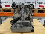 Appartamento Espresso Machine - Compact and Powerful
