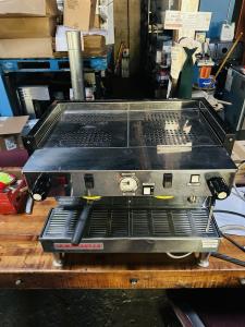 La Marzocco Linea 2AV Espresso Machine 2 Group