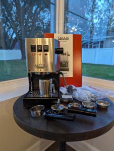 Gaggia Classic Pro Espresso Machine - Stainless Steel
