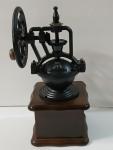 Vintage Wooden Manual Coffee Bean Grinder