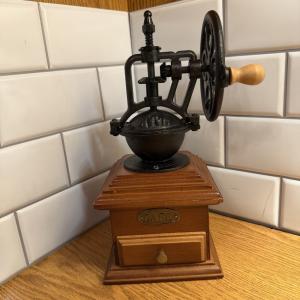 Rustic Cast Iron Hand Crank Coffee Grinder