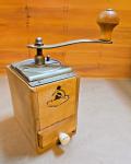 Zassenhaus Wooden Coffee Hand Grinder - Vintage Style