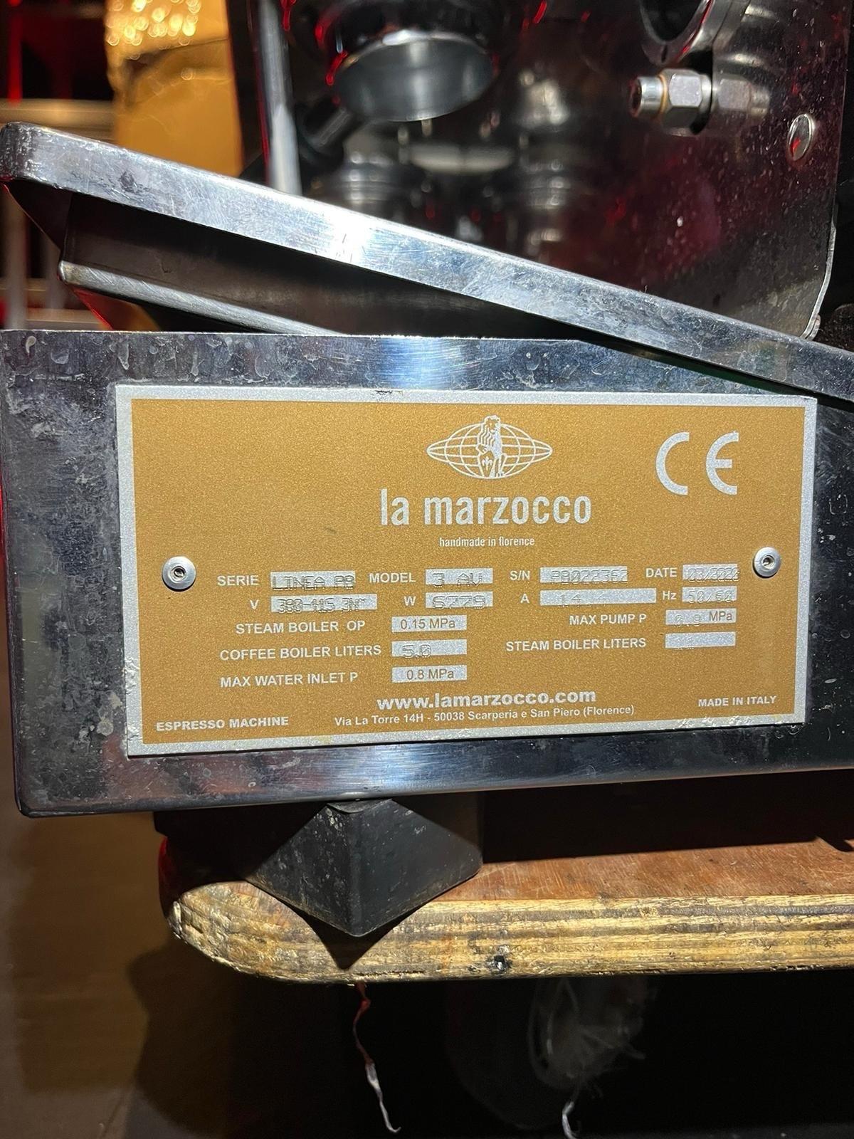 La Marzocco Linea PB 3AV Espresso Maker