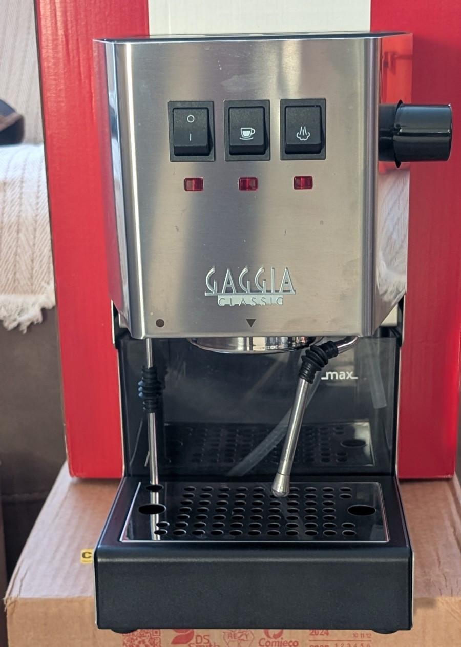 Classic E24 Espresso Machine in Brushed Stainless Steel