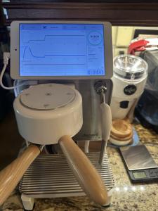 Decent DE 1XL Espresso Machine in White