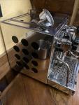 Rocket Espresso Appartamento Machine - Black