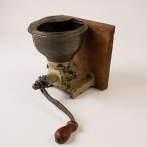 Retro Coffee Grinder for Wall Mounting