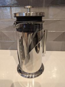 Cold Brew Coffee Maker with Stainless Steel Pitcher