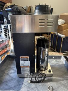 BUNN Pour Over Air Pot Coffee Brewer