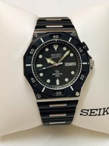 RARE VINTAGE MEN'S SEIKO SQ 6923-8009 SPORTS 100 DIVER WATCH LOT 1712