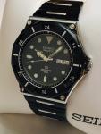 RARE VINTAGE MEN'S SEIKO SQ 6923-8009 SPORTS 100 DIVER WATCH LOT 1712