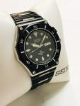 RARE VINTAGE MEN'S SEIKO SQ 6923-8009 SPORTS 100 DIVER WATCH LOT 1712