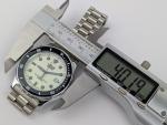 Vtg NEW OLD STOCK Lorus 100m Diver Watch V532-7F70 Black Bezel Luminous Dial 