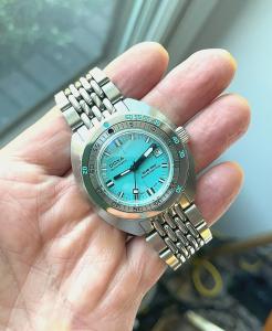 Doxa Sub 300 - Aquamarine