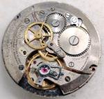 Vintage Doxa 17 jewel Center Seconds WWII Military wrist watch movement running