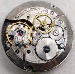 Vintage Doxa 17 jewel Center Seconds WWII Military wrist watch movement running