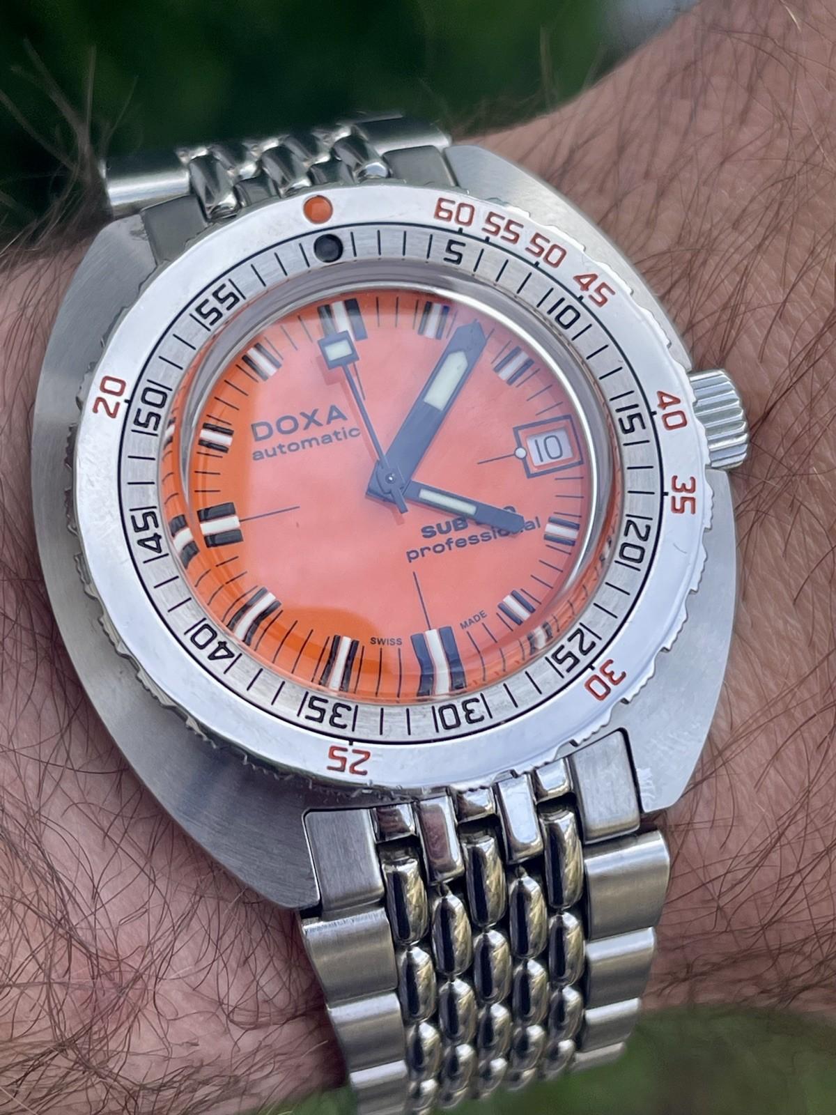 DOXA Sub 300 Professional. First Owner. Full Set. 821.10.351.10. COSC
