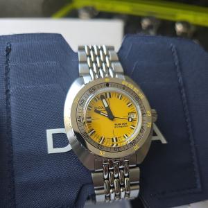 Doxa Sub 300 Divingstar Watch Automatic Yellow Excellent Condition (NOT a 300t!)