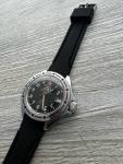 VOSTOK KOMANDIRSKIE TANK Men’s Diver watch Vintage Running