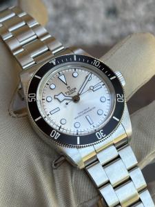 2025 Tudor Black Bay 68 Stainless Steel SIlver Dial 43mm M7943A1A0NU-0002 B & P