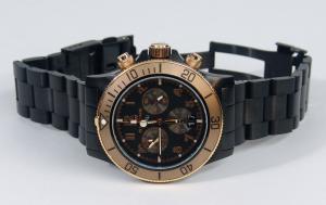Glycine GL1008 Men's 42mm Combat Sub Quartz Chronograph Black & Rose Gold