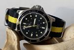Glycine Combat Sub GL0258 30ATM 25J Automatic Black / Yellow Satin Strap Watch
