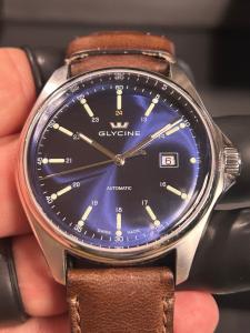 Glycine Combat Classic 43mm Automatic Swiss 3890.4 - Box + SS Factory Bracelet