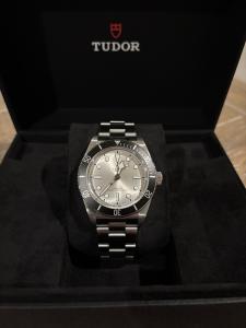 2025 Tudor Black Bay 68 | Silver Dial 43mm | M7943A1A0NU-0002 Box & Papers