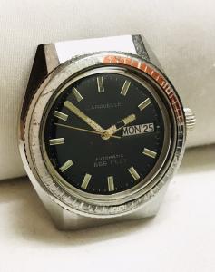 VINTAGE MEN'S CARAVELLE 666 AUTOMATIC DIVER WATCH LOT 1886