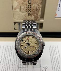 DOXA SUB 300T Clive Cussler 42.5mm X 44.5mm Mens Watch 840.80.031.15