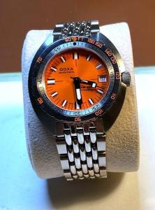 DOXA SUB 200T PROFESSIONAL 2024 EXCELLENT CONDITION RUNNING WELL WITH EXTRAS
