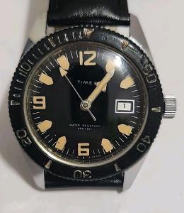 Vintage Timex 2157-2570A Skin Diver Men's Watch 1970 200ft 36mm Wide
